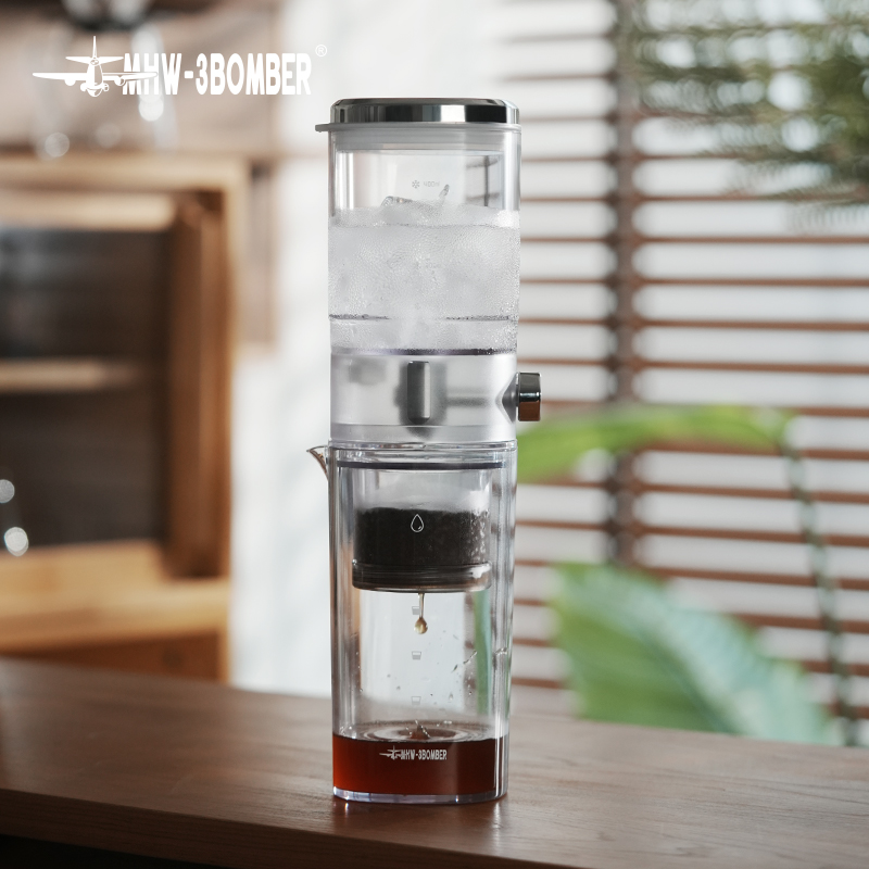 MHW-3BOMBER Iced Coffee Maker  - Camping Cooking Tin recension och pris